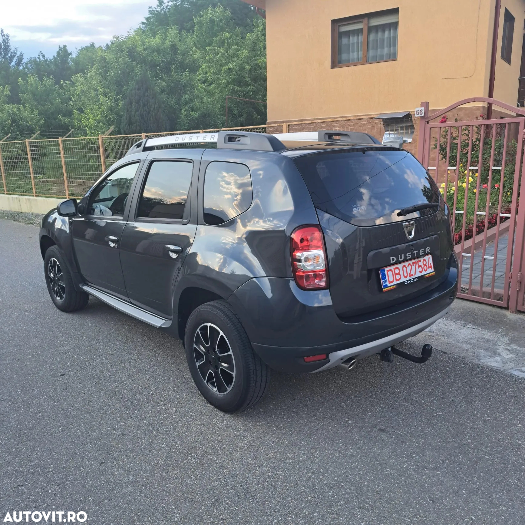 Dacia Duster 1.5 dCi 4x2 Laureate - 5
