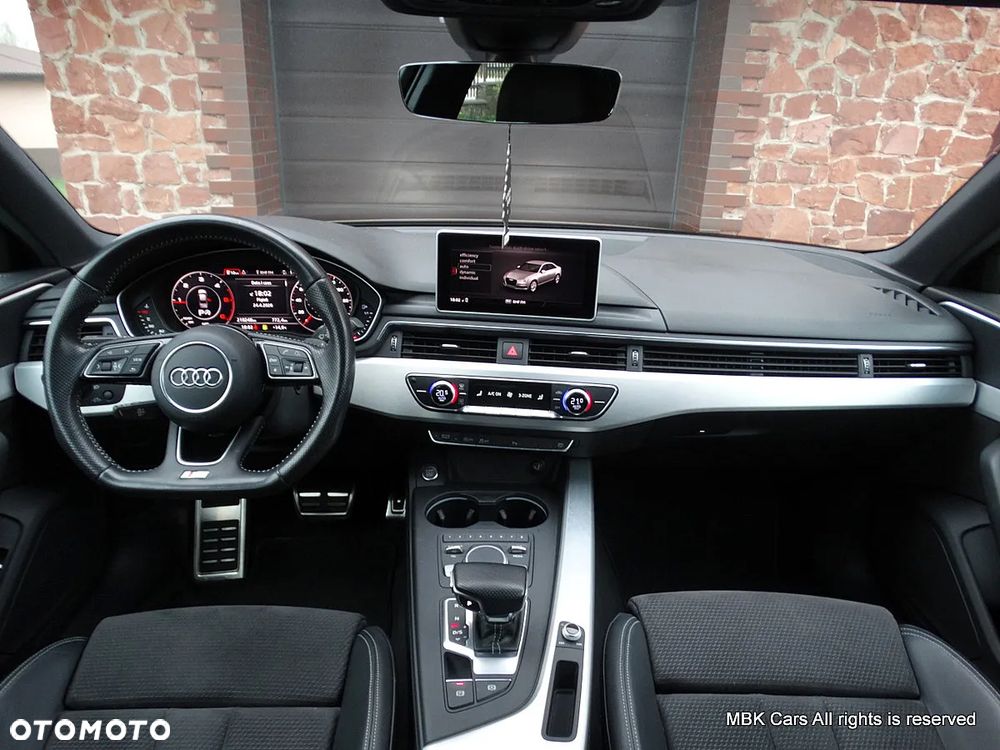 Audi A4 Limousine - 37