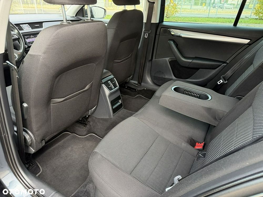 Skoda Octavia - 12