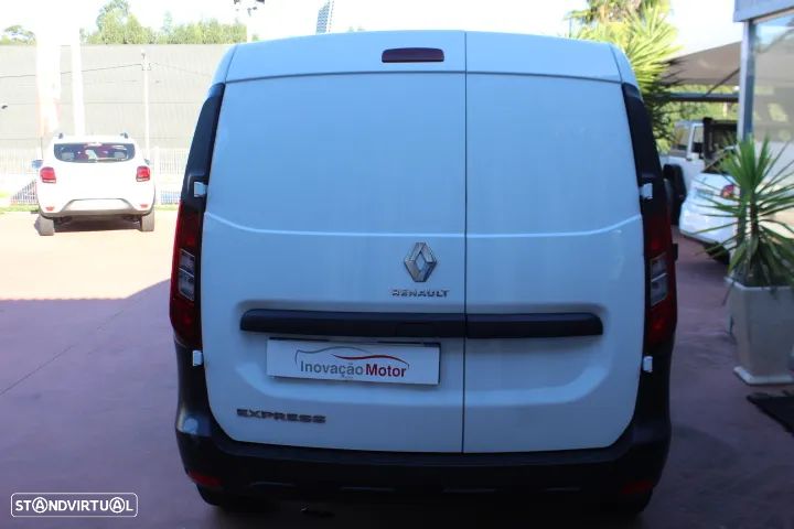 Renault EXPRESS - 18