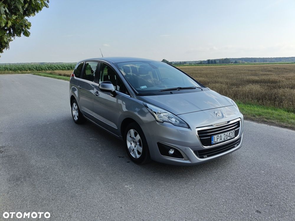 Peugeot 5008 - 2