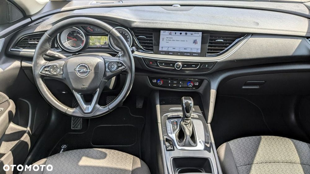 Opel Insignia - 24