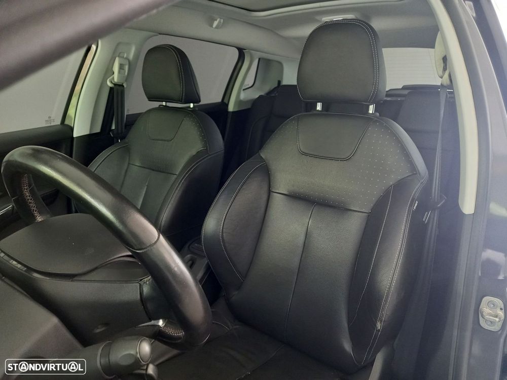Peugeot 2008 1.2 PureTech Allure - 10