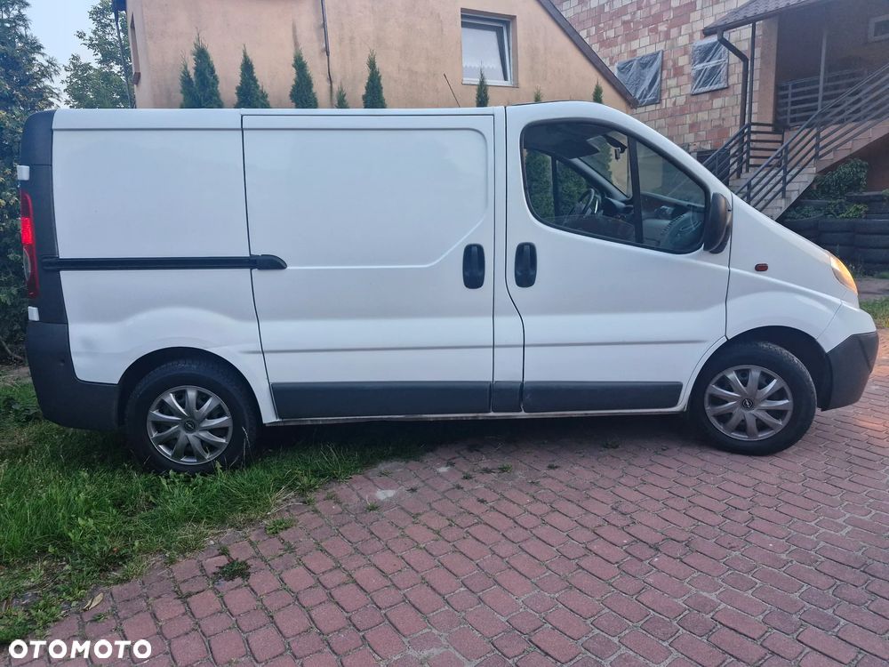 Opel Vivaro - 14
