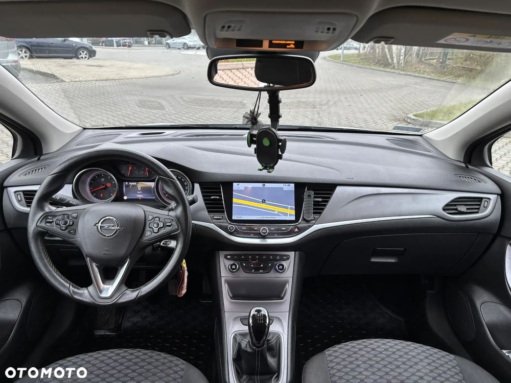 Opel Astra 1.4 Turbo Edition - 9
