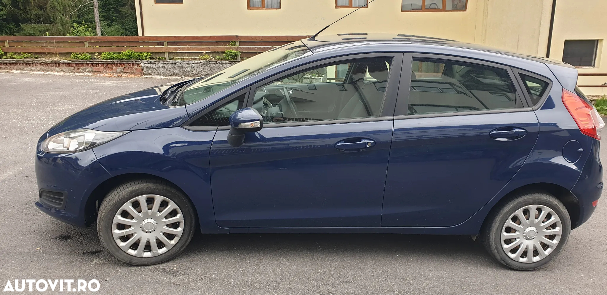 Ford Fiesta 1.0 Trend - 4
