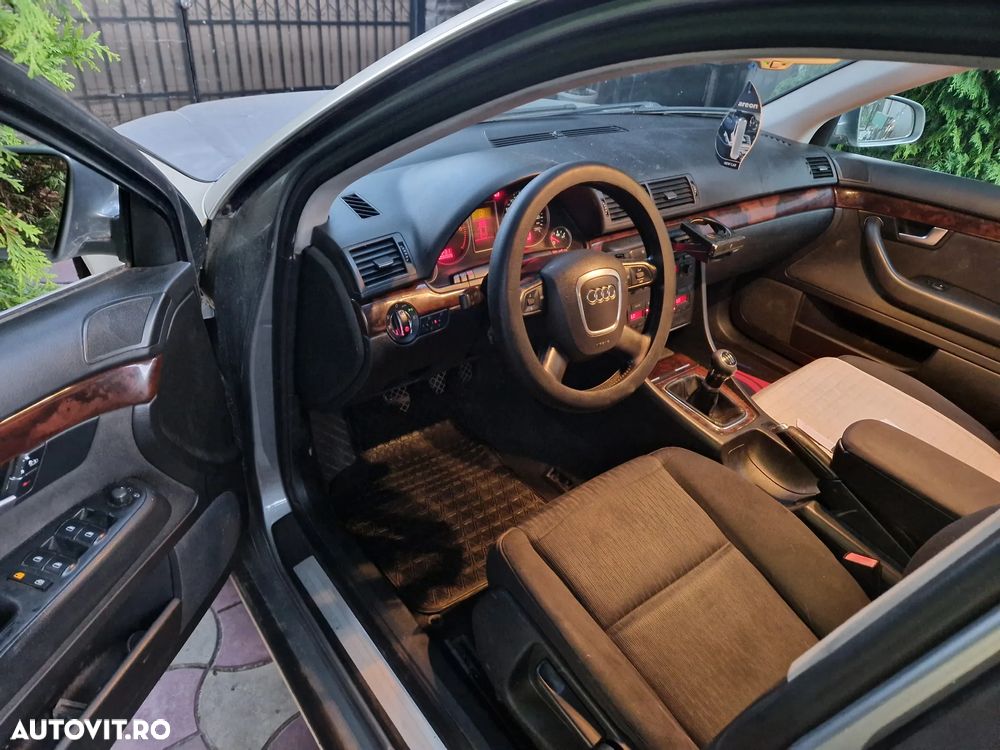 Audi A4 1.9 TDI Avant - 8