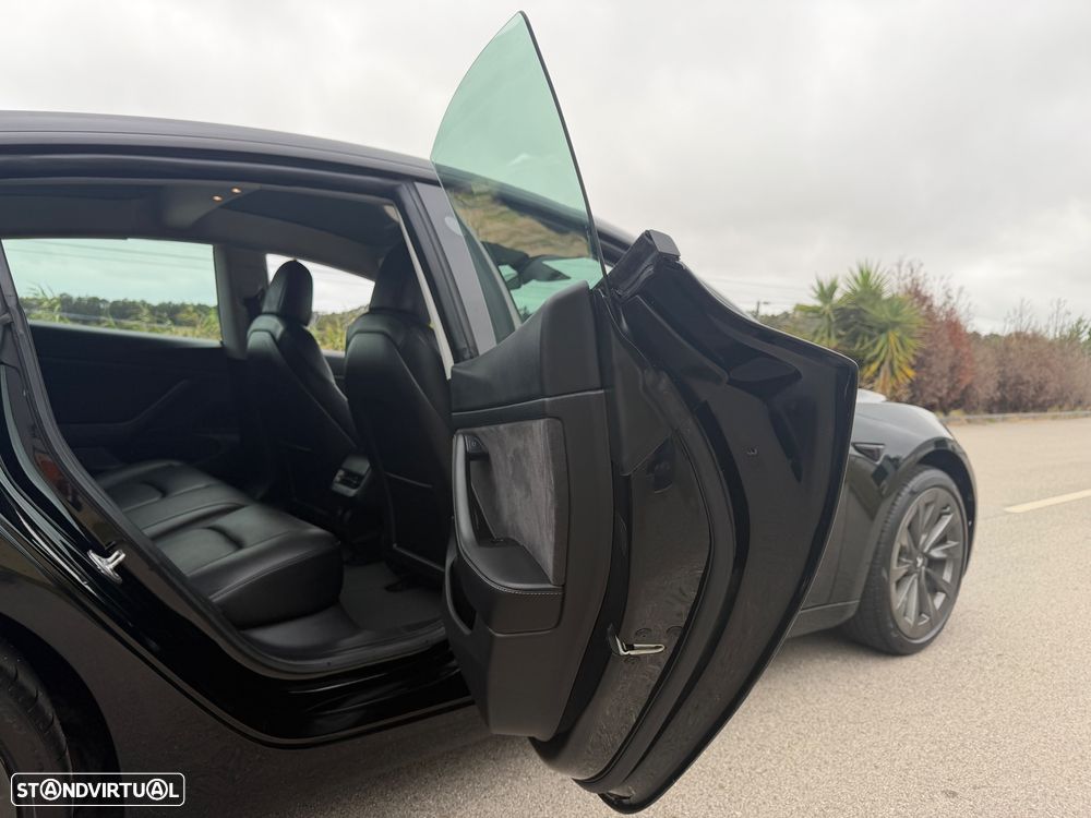 Tesla Model 3 Standard Range Plus RWD - 12