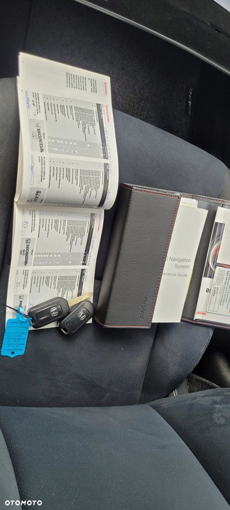 Honda Civic 1.8 Executive Navi - 3