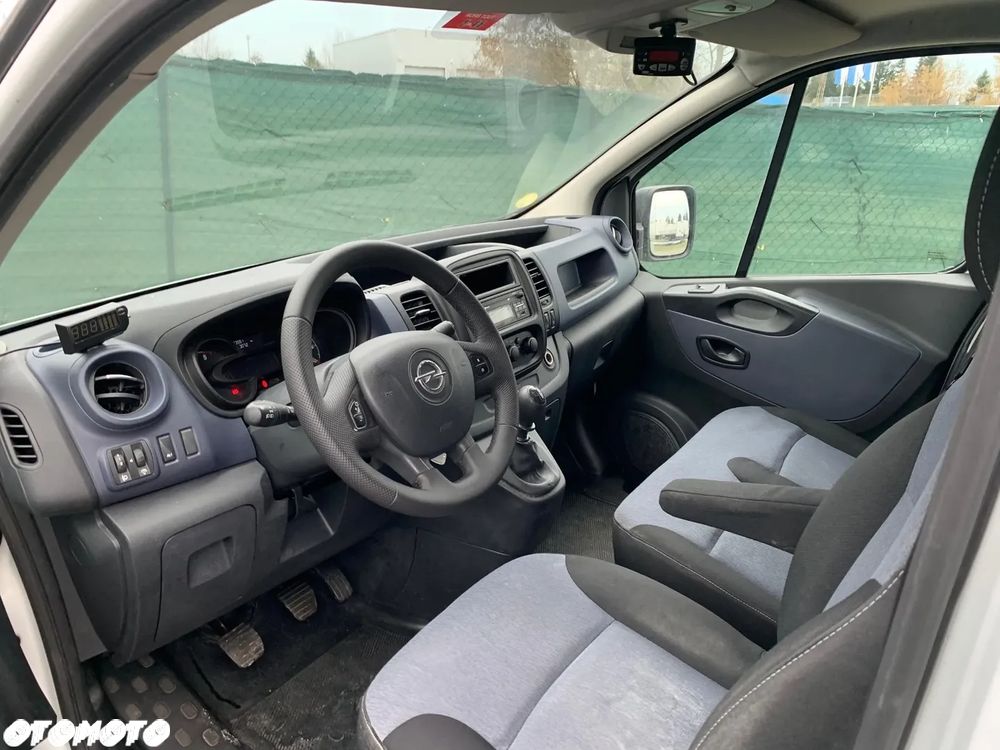 Opel VIVARO - 30