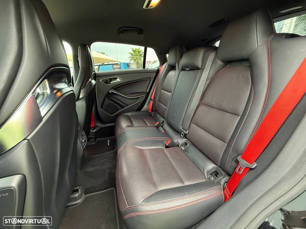 Mercedes-Benz CLA 45 AMG Shooting Brake 4Matic 7G-DCT - 28