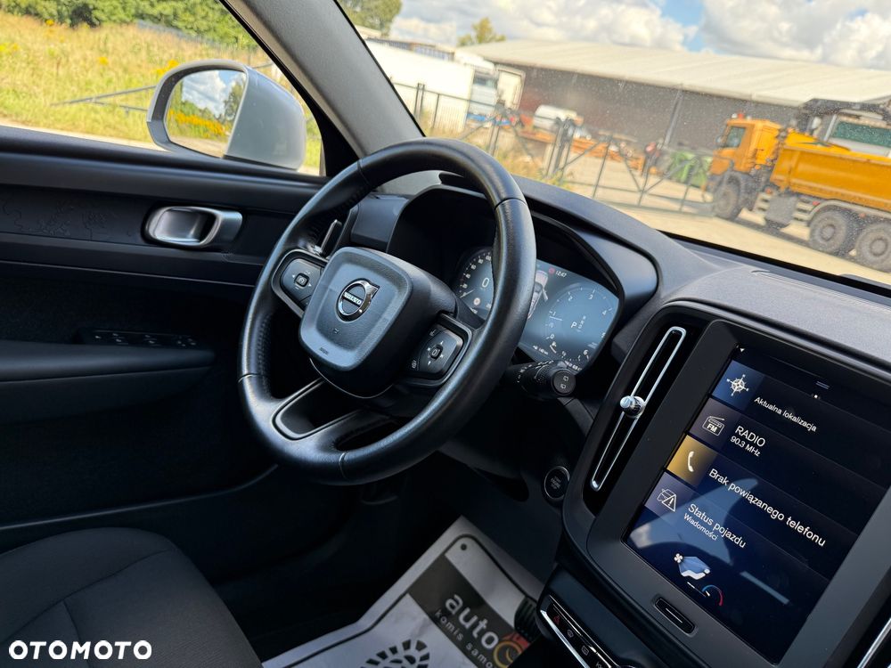 Volvo XC 40 D3 Momentum - 33