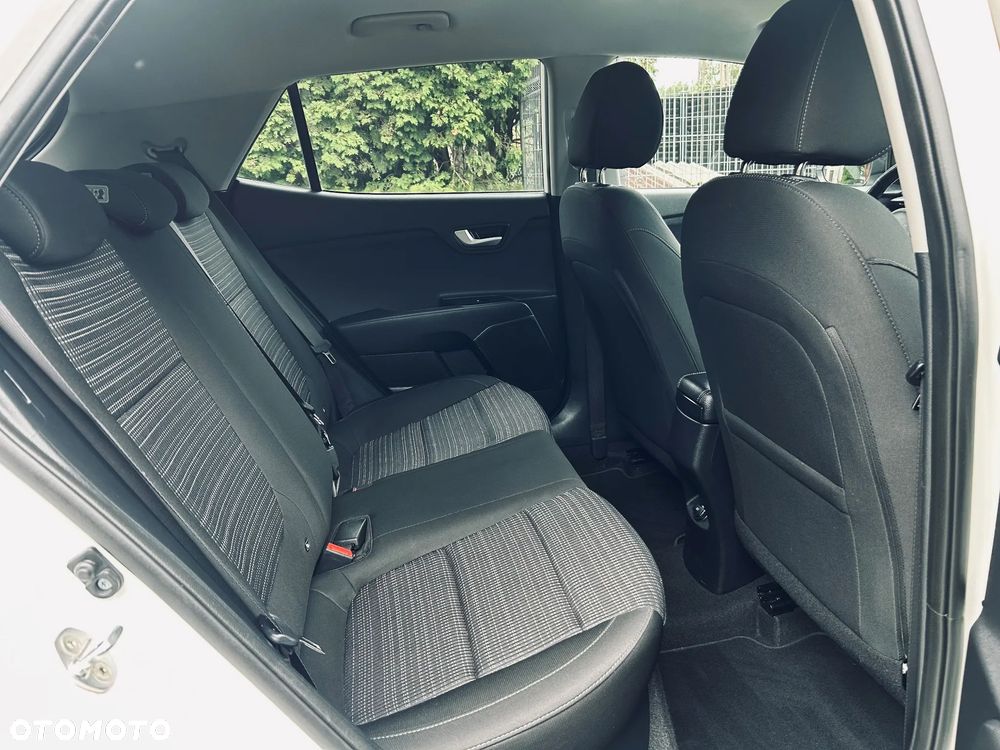 Kia Stonic 1.0 T-GDI M - 10