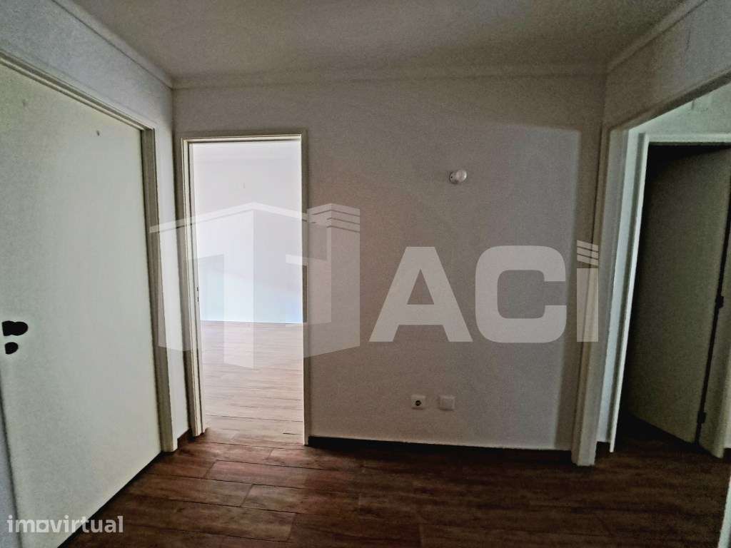Apartamento T2- Centro da Cidade - Grande imagem: 3/18