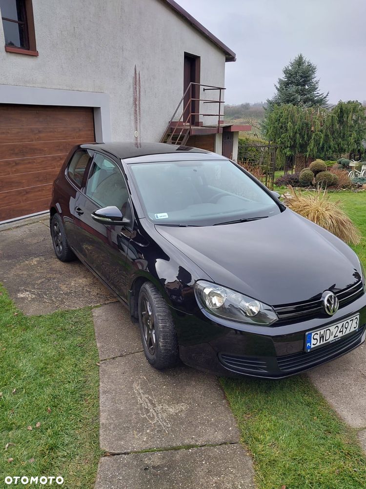 Volkswagen Golf - 2