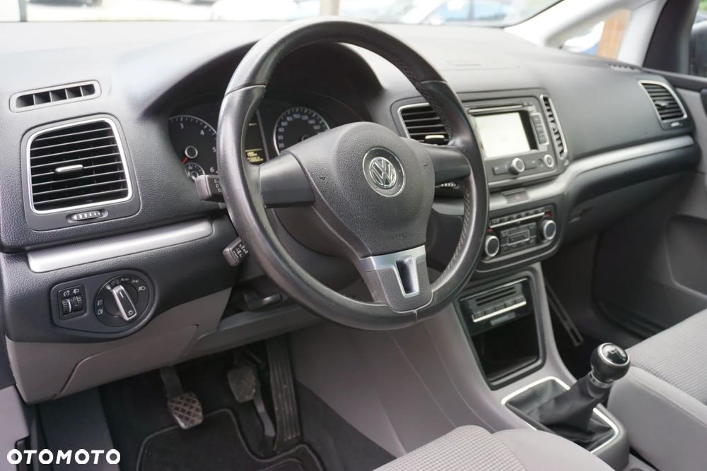 Volkswagen Sharan 2.0 TDI BlueMotion Technology Comfortline - 9