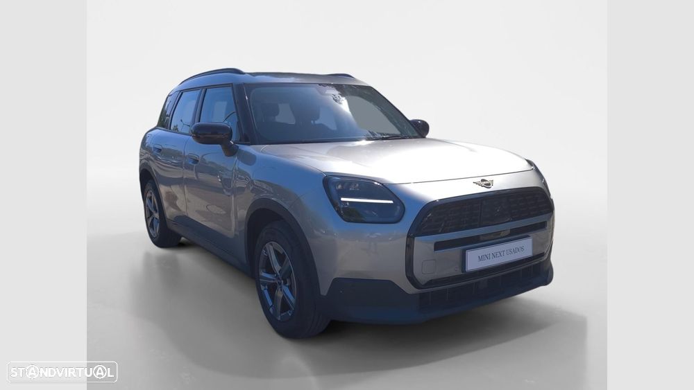 MINI Countryman C Essential - 4