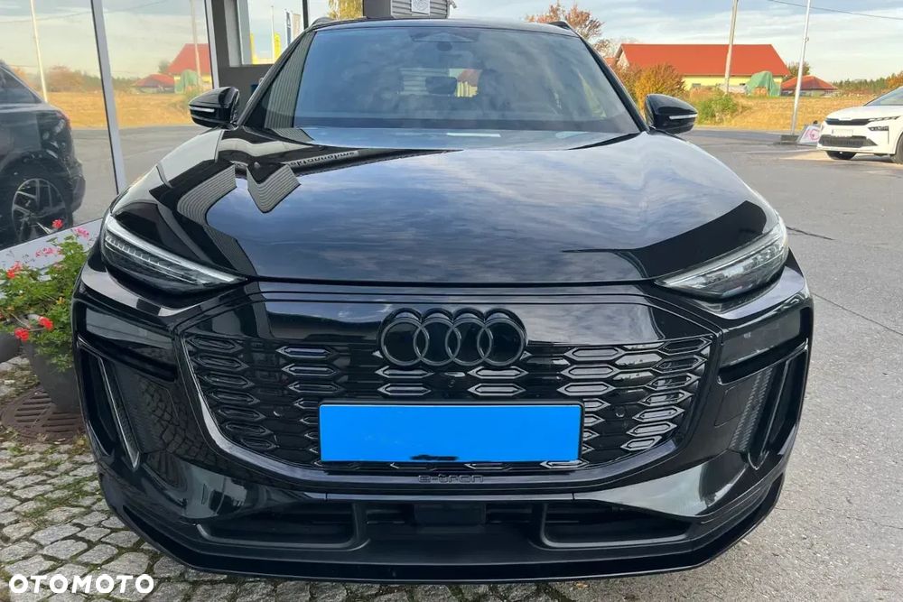 Audi Q6 e-tron 83kWh - 6