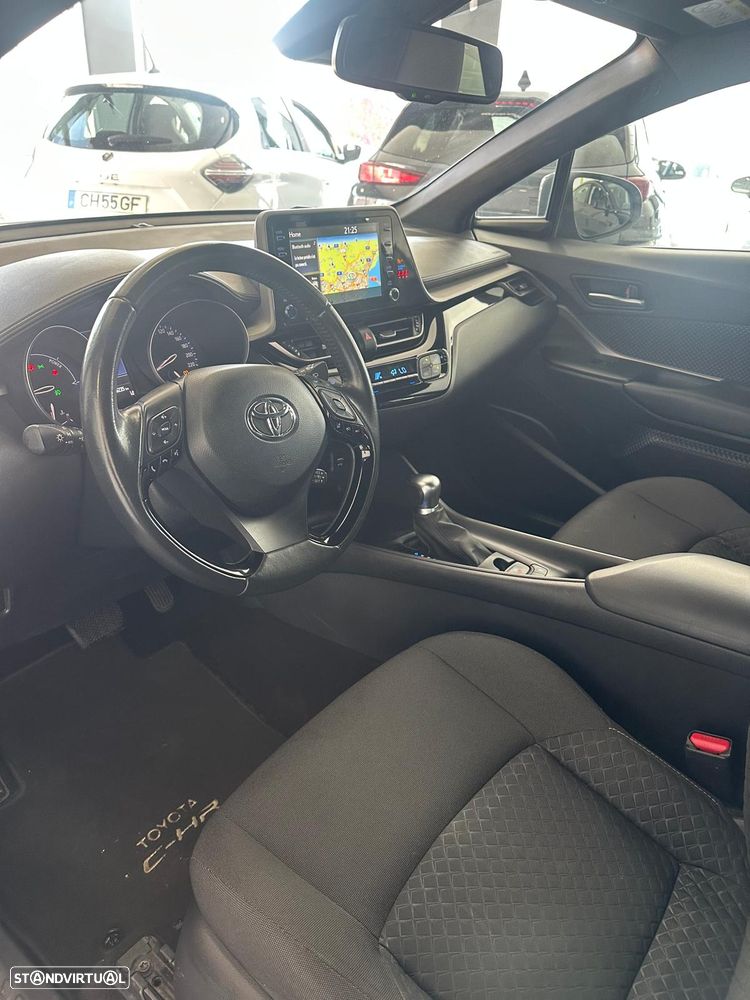 Toyota C-HR 1.8 HSD Comfort - 11