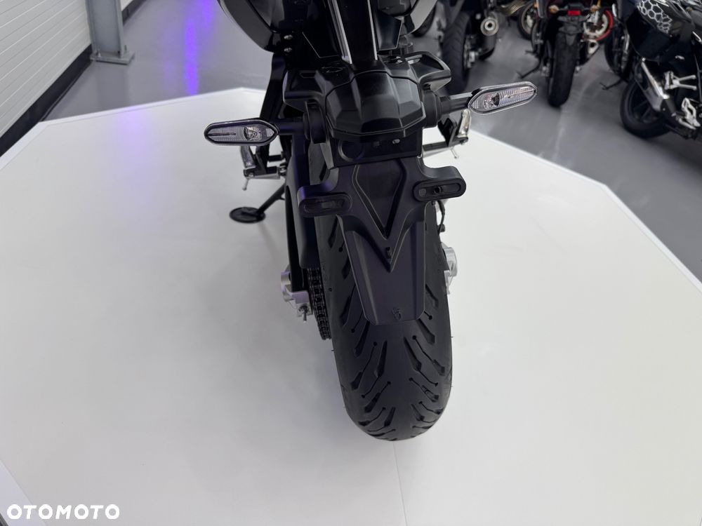 Yamaha MT - 20