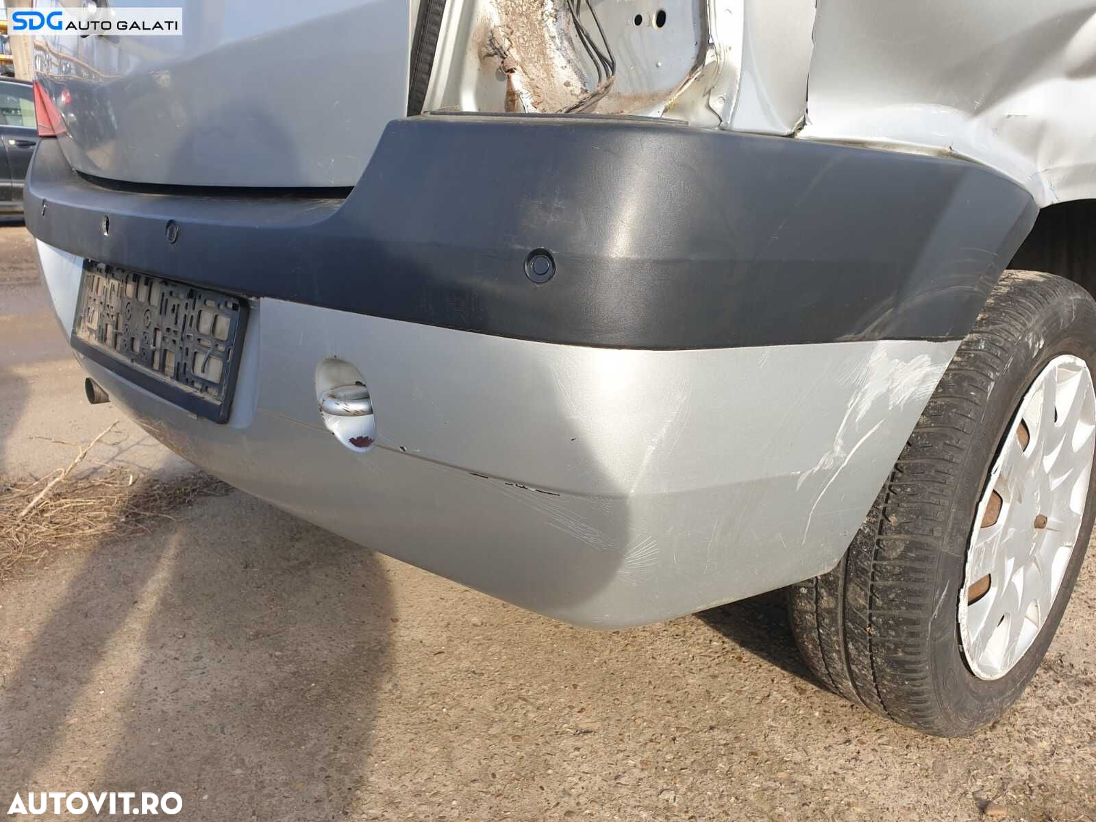 Bara Spoiler Spate cu Locas Senzori Parcare Dacia Logan 1 2004 - 2012 Culoare TED69 - 3