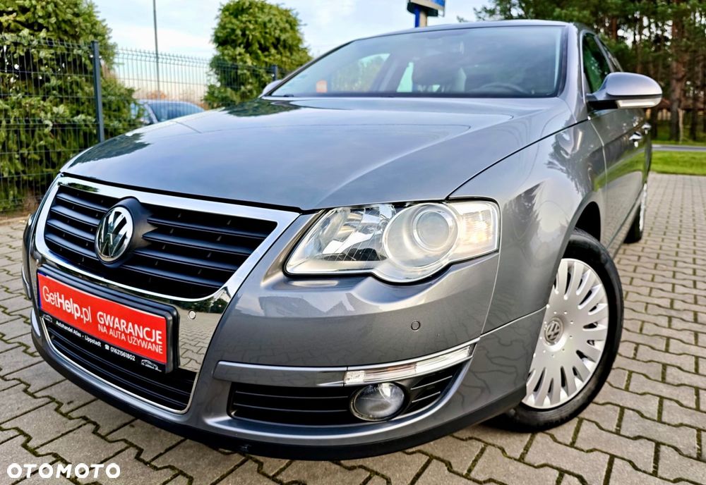 Volkswagen Passat 1.6 FSI Comfortline - 17