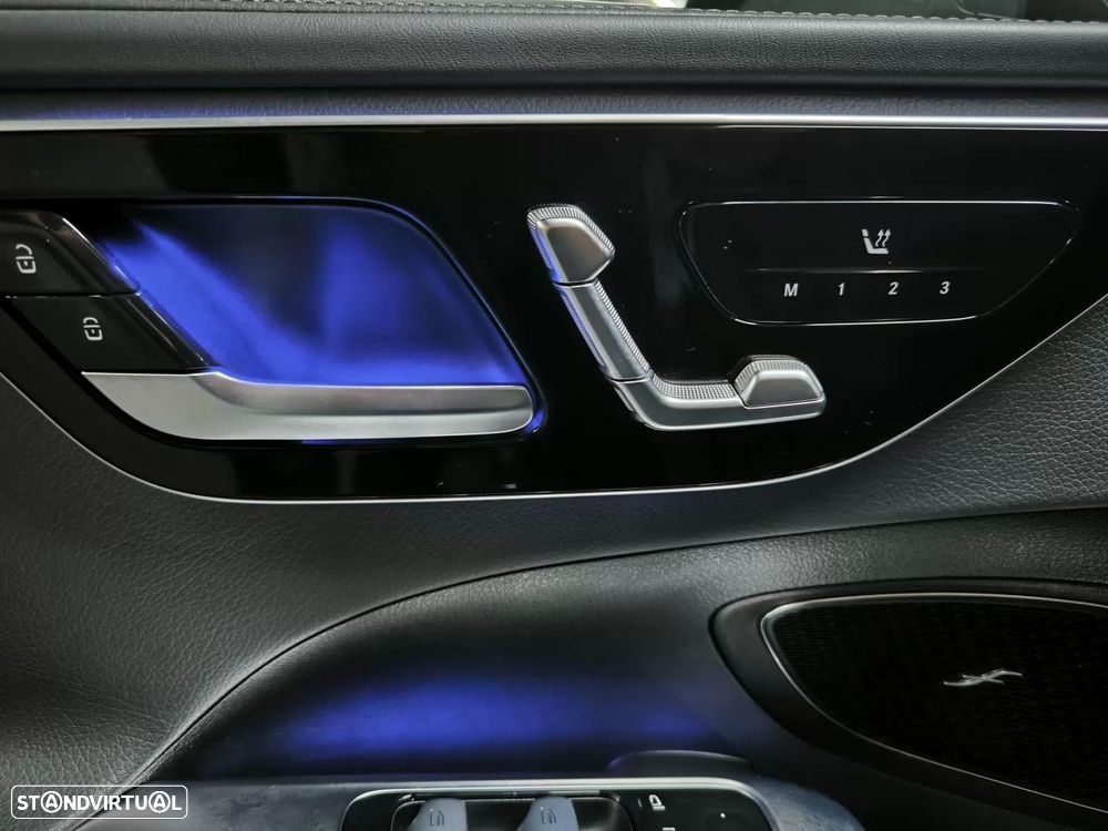 Mercedes-Benz C 300 d AMG Line - 48