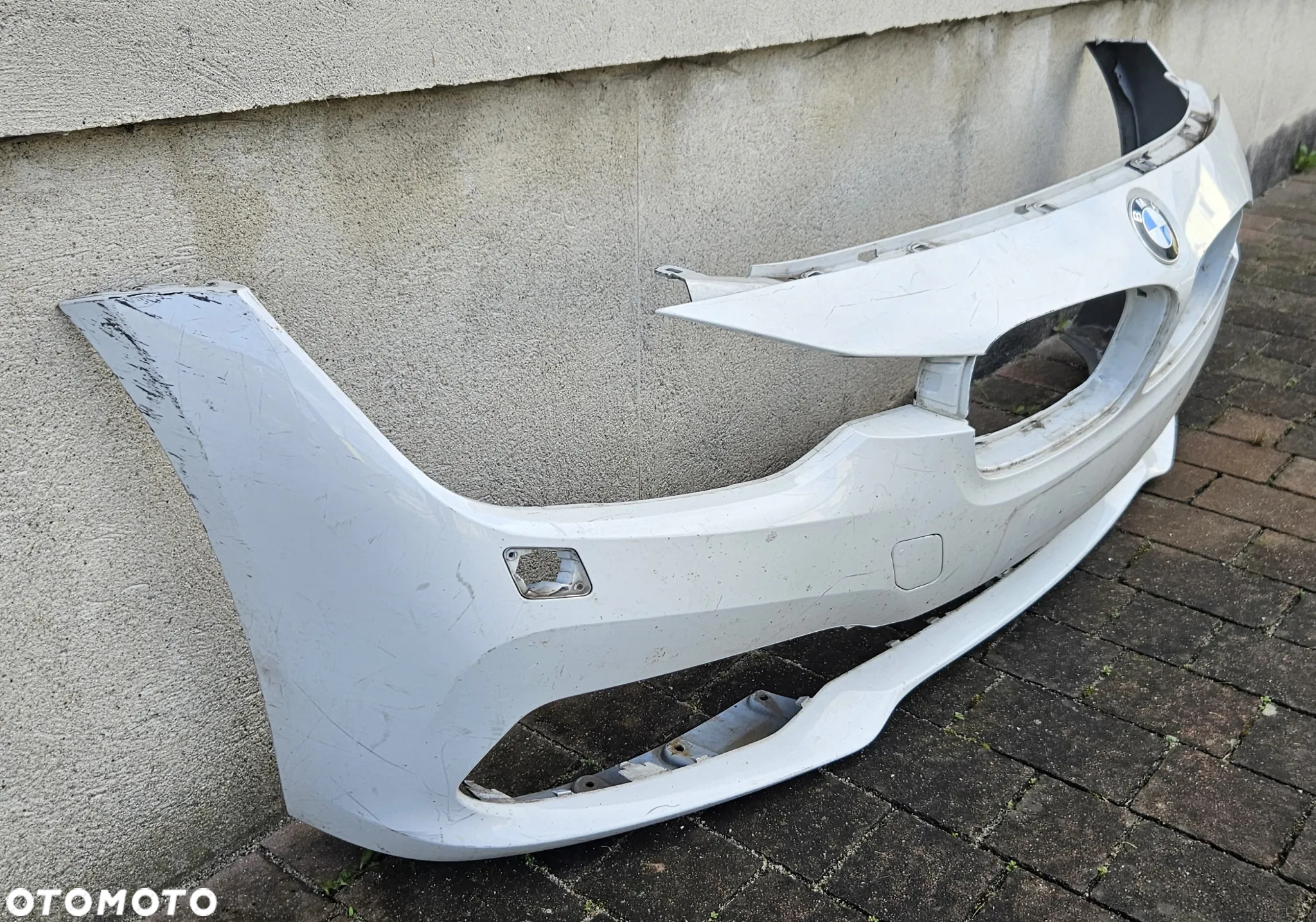 Zderzak przedni przód BMW 3 F30 F31 lift 2015- spryskiwacze znaczek ORYGINAŁ! - 4