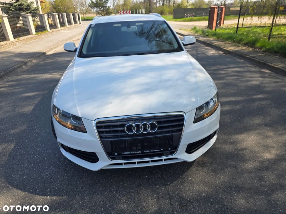 Audi A4 Avant 2.0 TDI DPF multitronic Attraction - 3