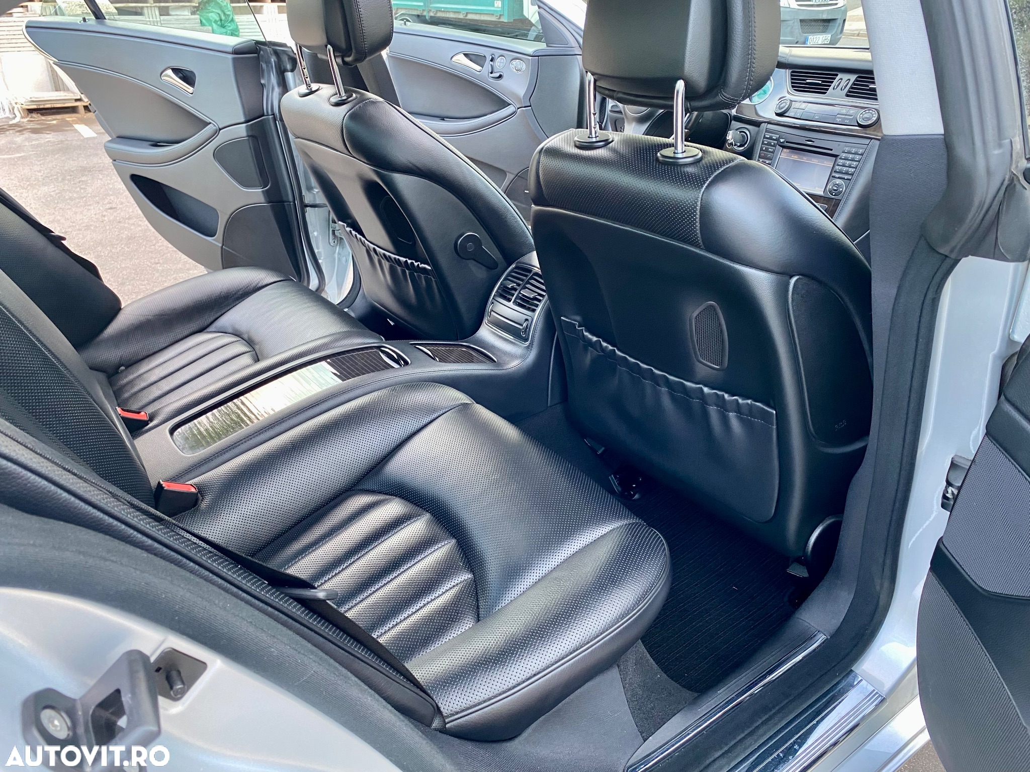 Mercedes-Benz CLS 350 CGI 7G-TRONIC - 15