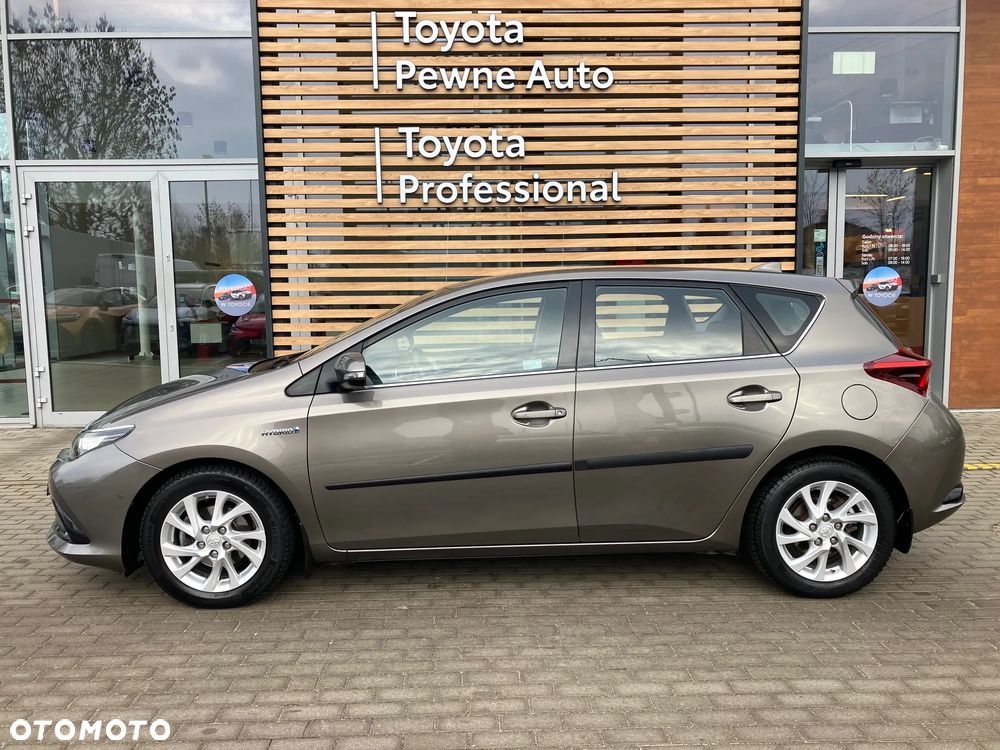 Toyota Auris Hybrid 135 Premium - 3