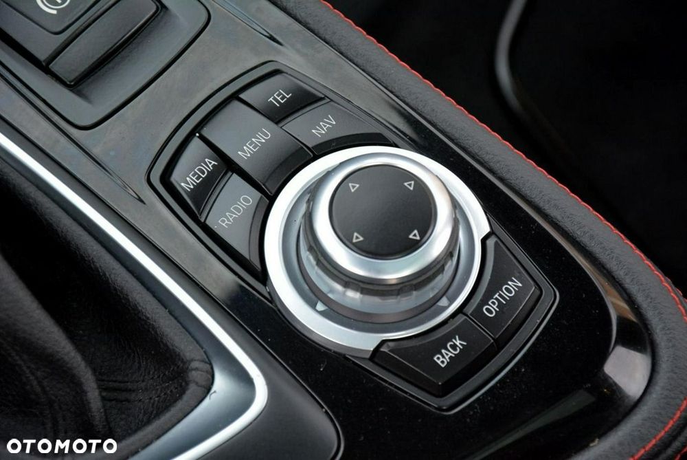BMW Seria 2 220i Sport-Aut M Sport - 33