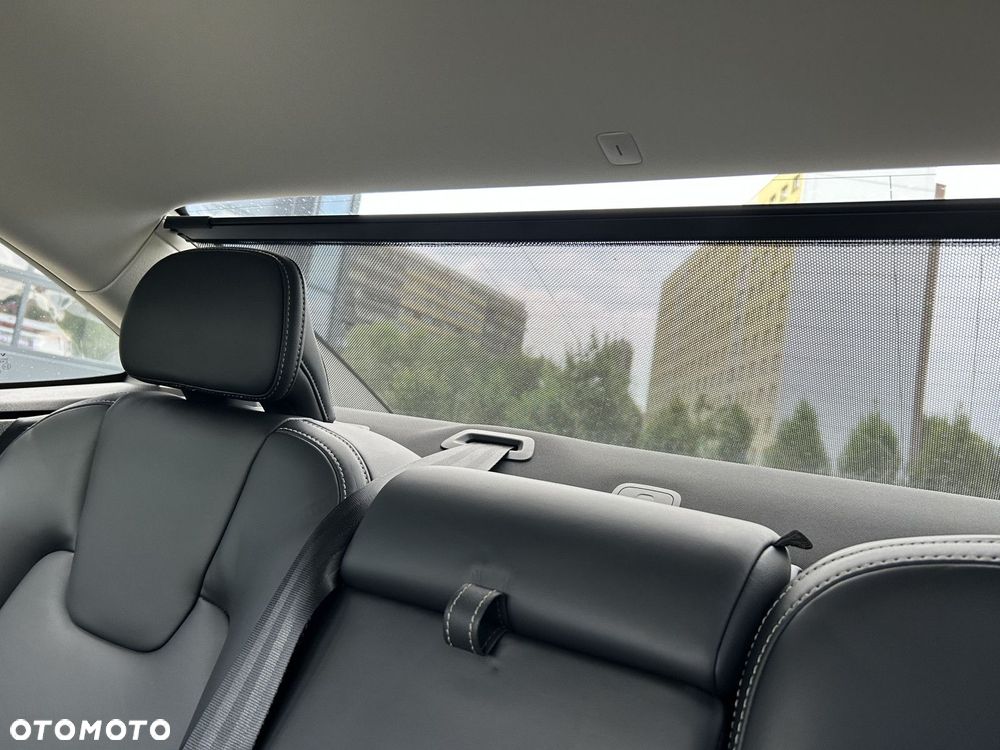 Volvo S90 - 35