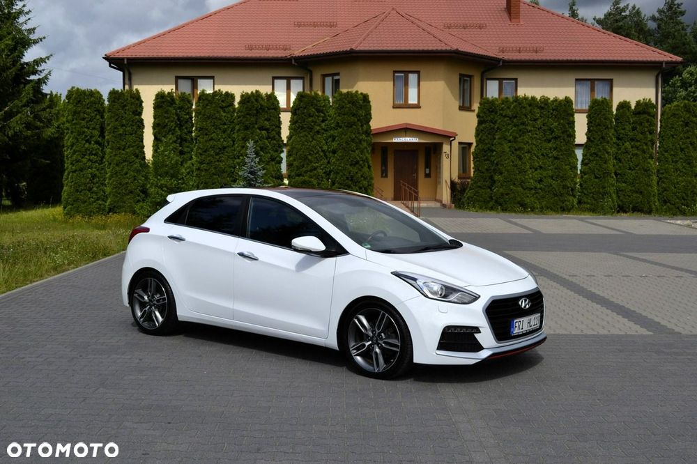 Hyundai i30 1.6 GDI Turbo Luxury - 5