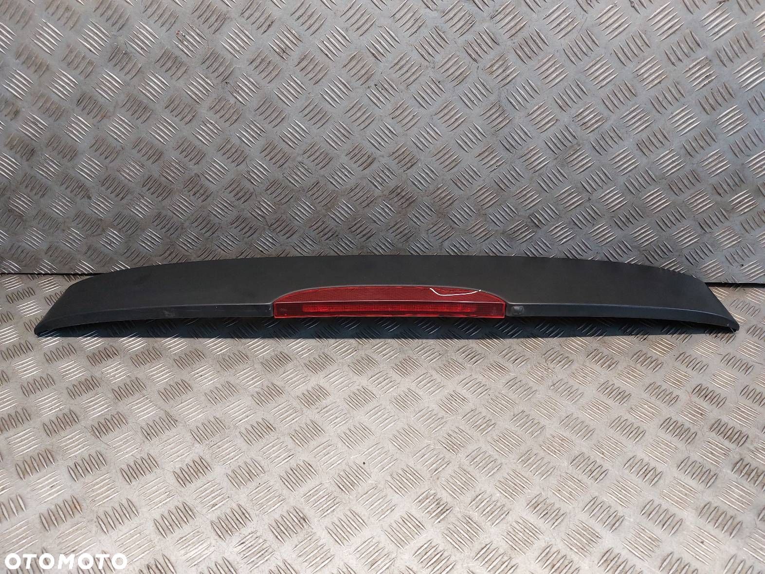 LOTKA SPOILER ŚWIATŁO STOP RENAULT CLIO II Phase II 7700410897 7701695154 - 1