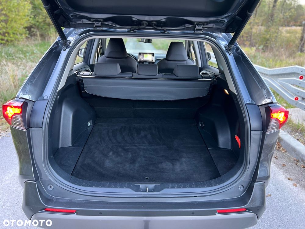 Toyota RAV4 - 28