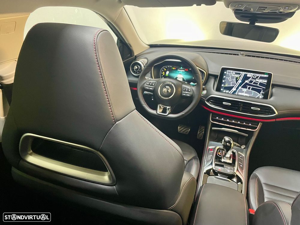 MG EHS 1.5 T-GDI Plug-in Hybrid Luxury - 18