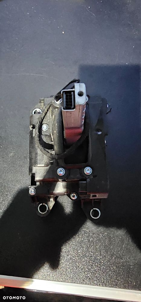 Wybierak biegów lewarek  Audi 8W1713041D - 1