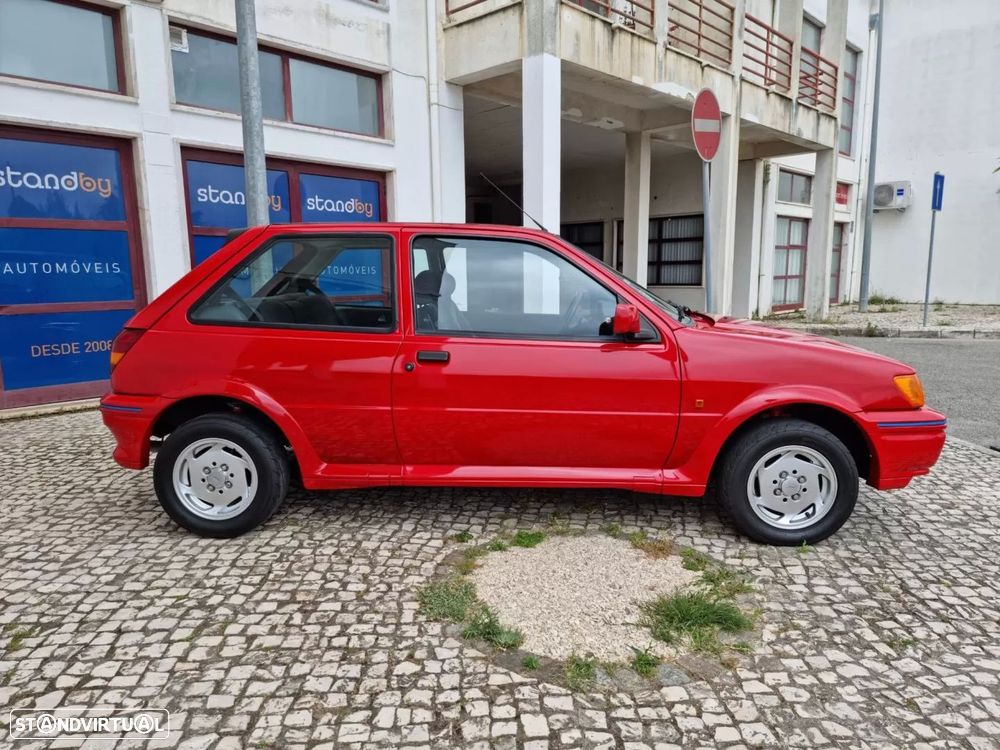 Ford Fiesta XR2i 1.6 16V — fotografia 2