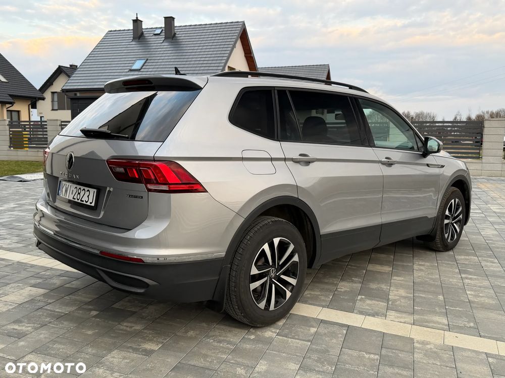 Volkswagen Tiguan Allspace - 8