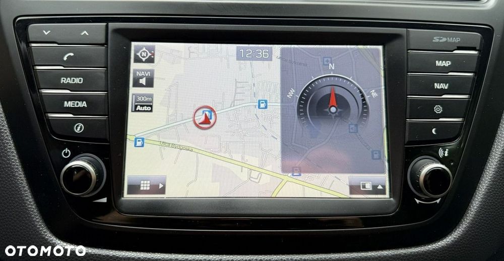 Hyundai i20 - 14