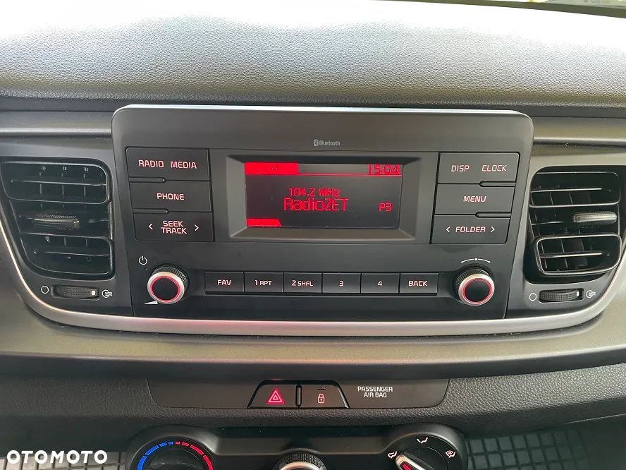 Kia Rio 1.2 L - 17