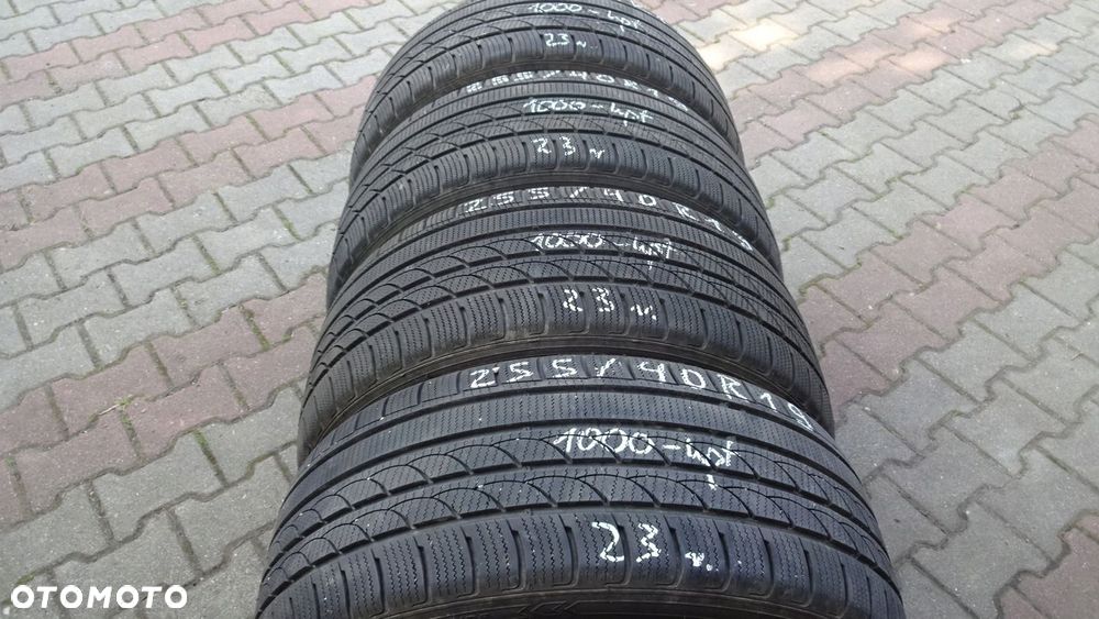 Opony zimowe 255/40R19 Trackmax Ice-Plus 100V 2023r. - 2