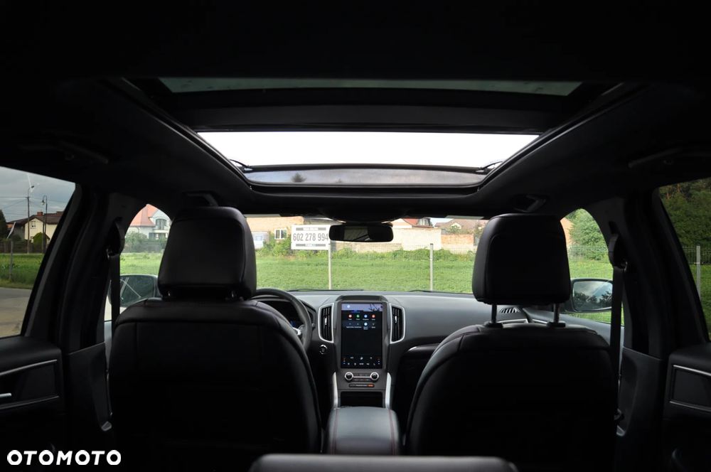 Ford Edge - 32