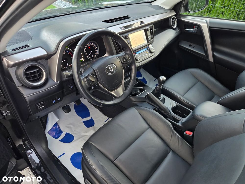 Toyota RAV4 2.0 D-4D Premium 4x2 - 15