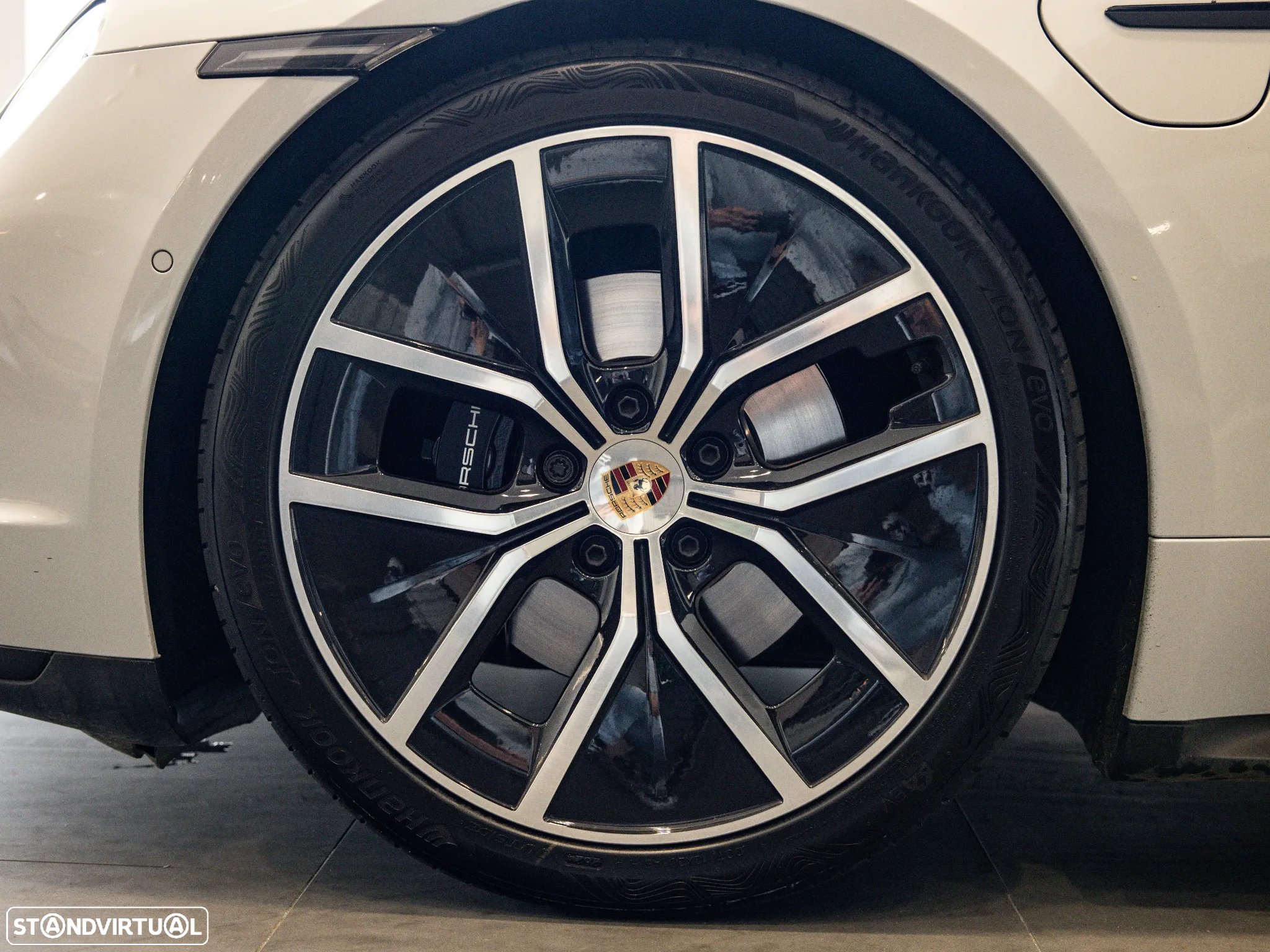Porsche Taycan Sport Turismo Standard - 20