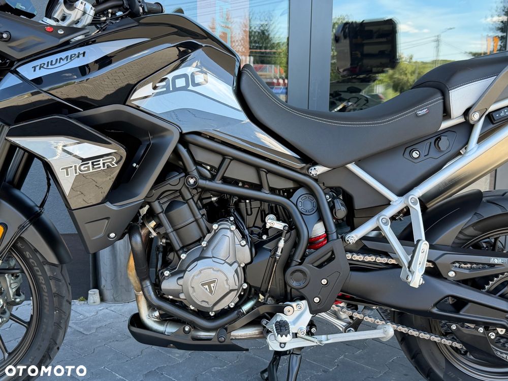 Triumph Tiger - 35