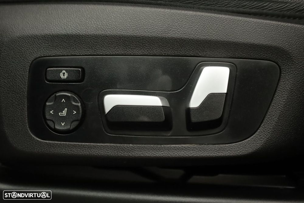 BMW iX3 M Sport Impressive - 21