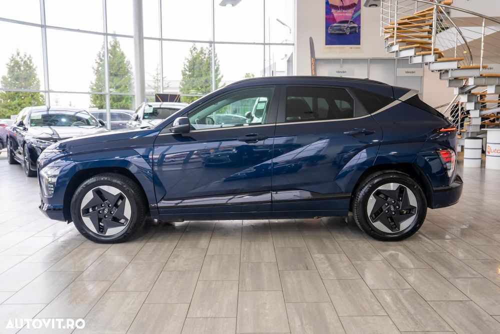 Hyundai KONA - 8