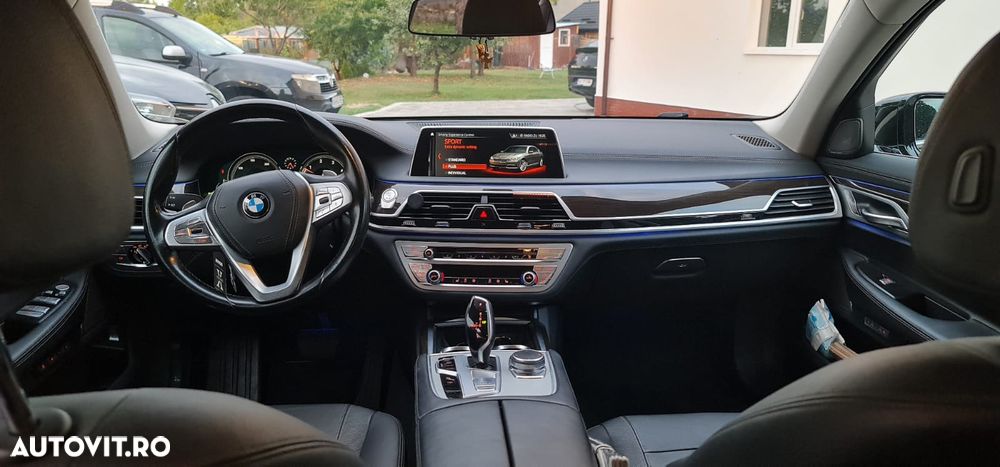 BMW Seria 7 740d xDrive - 16